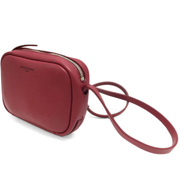 NEW Balenciaga Women's Red Leather XS Everyday Crossbody Shoulder Camera Bag - Image 2