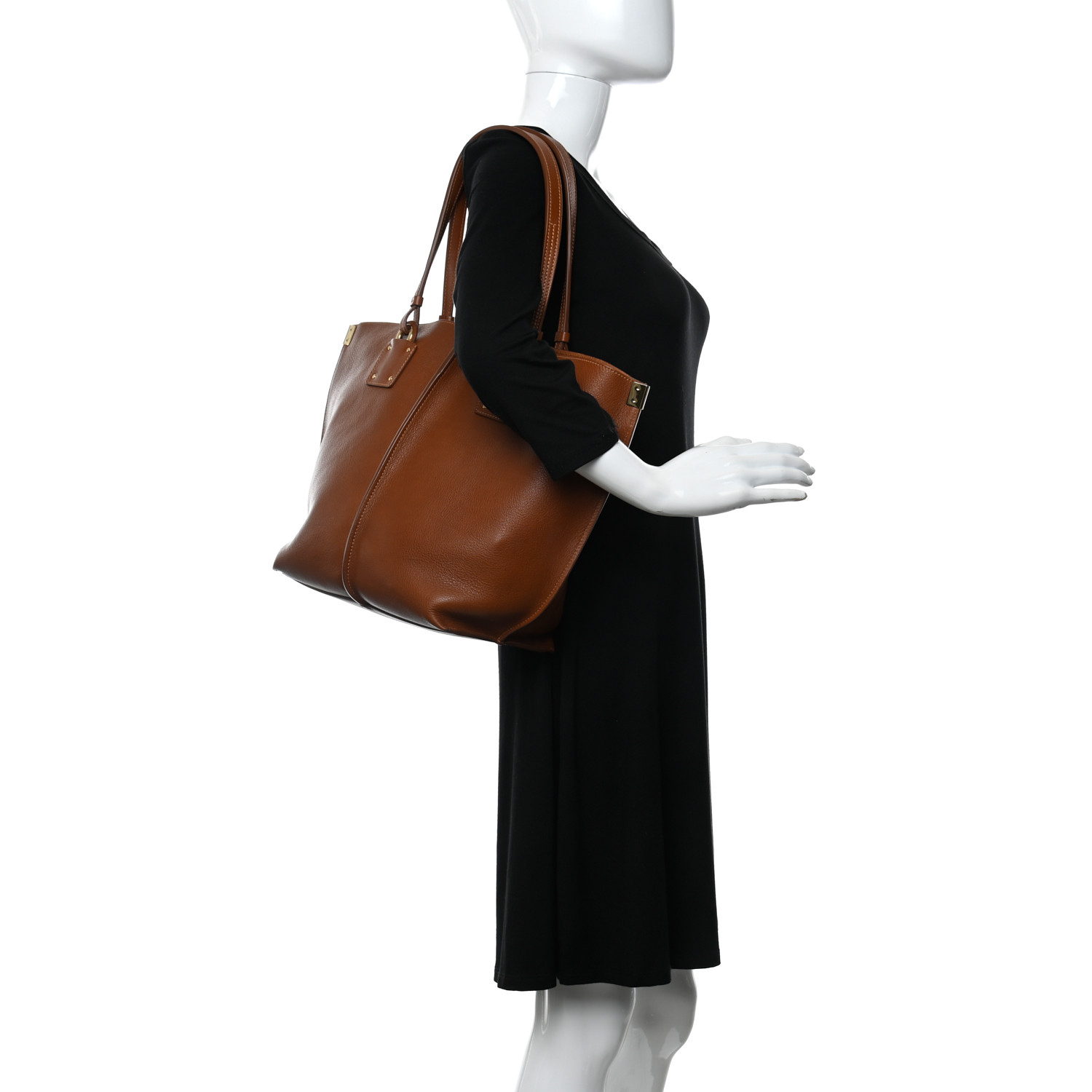 Chloe Calfskin Medium Vick Tote Caramel - Image 5