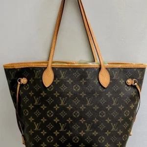Louis Vuitton Neverfull MM Tote Bag Monogram Natural Cowhide Leather Trim
