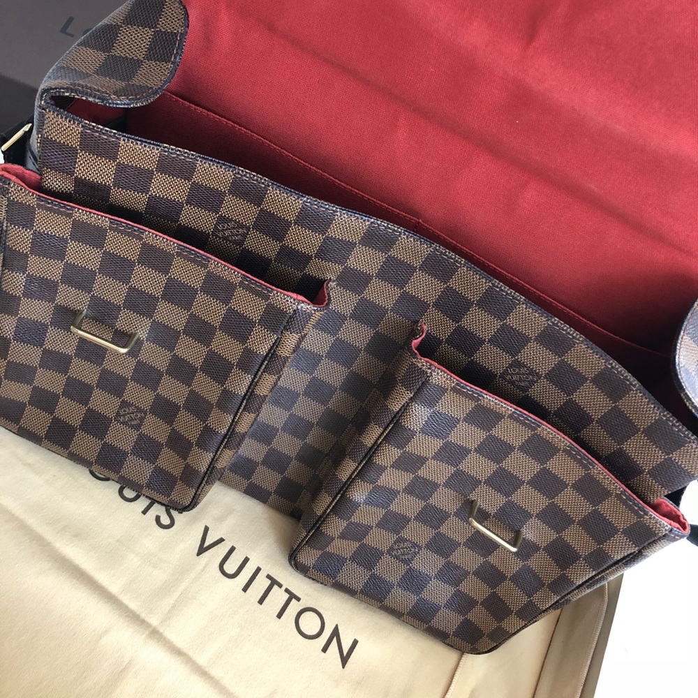 LV Damier Ebene Broadway Messenger Bag - Image 5