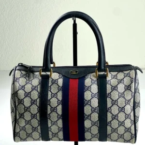 Authentic Vintage Gucci Accessory Collection GG Supreme Vintage Boston Bag