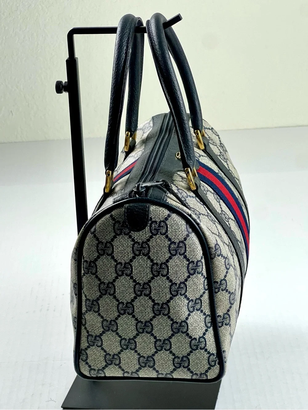 Authentic Vintage Gucci Accessory Collection GG Supreme Vintage Boston Bag - Image 2