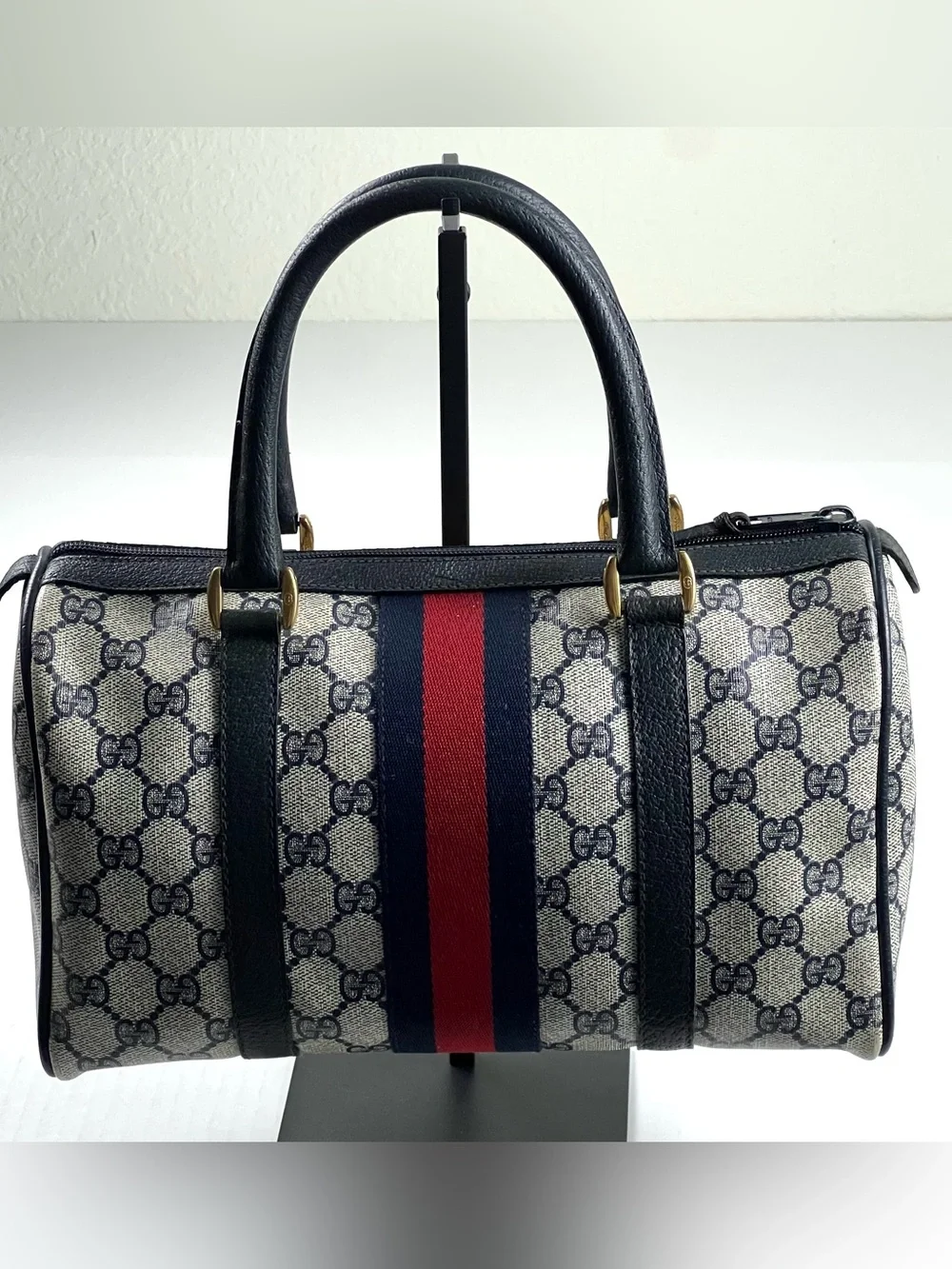 Authentic Vintage Gucci Accessory Collection GG Supreme Vintage Boston Bag - Image 3