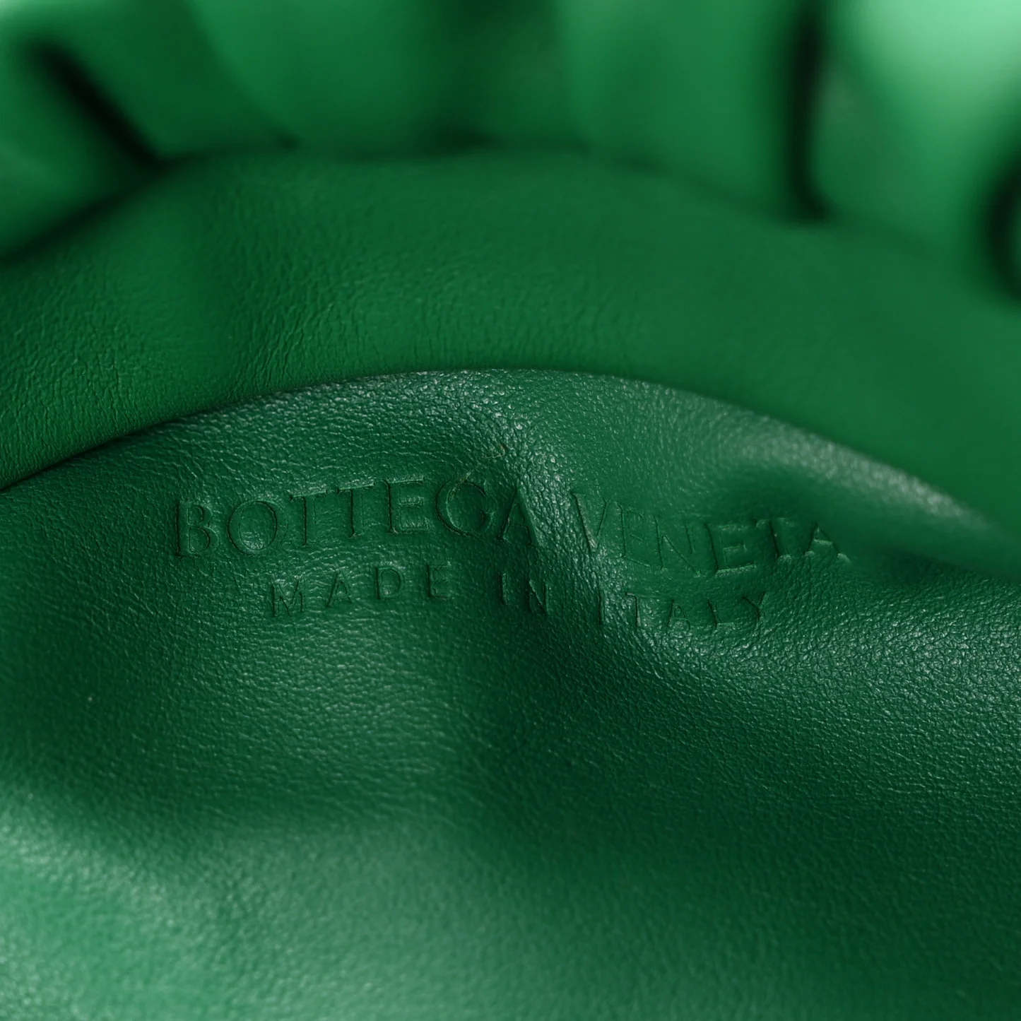 Bottega Veneta Calfskin The Pouch Chain Racing Green - Image 6