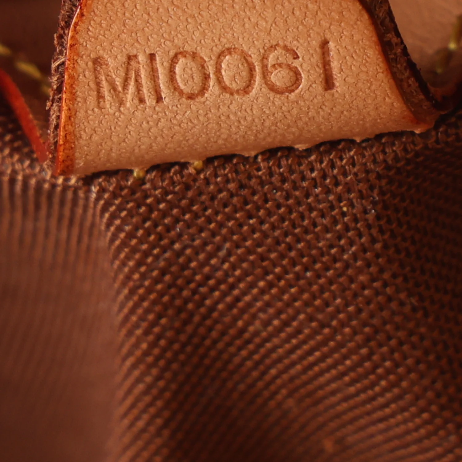 Louis Vuitton Monogram Ellipse PM - Image 7