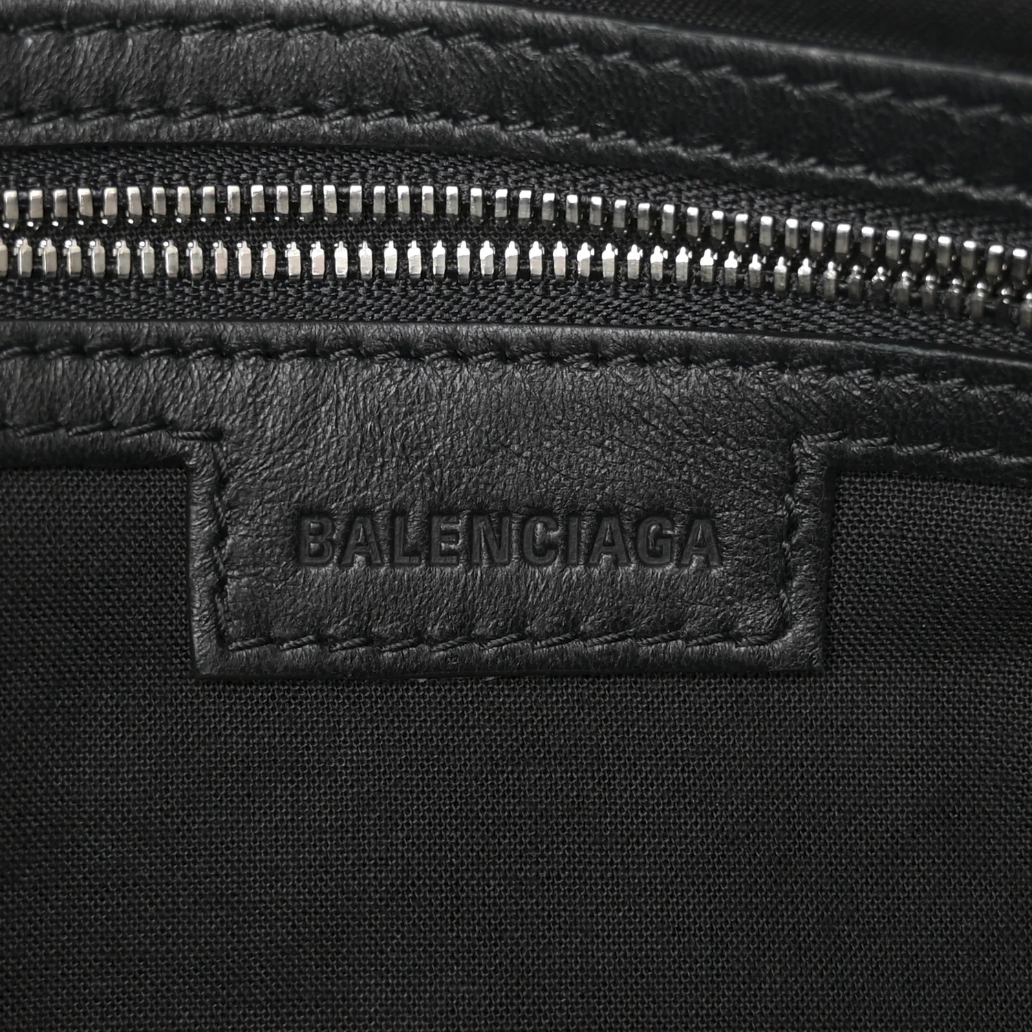 Balenciaga Agneau Arena Small Le Cagole Fringe Shoulder Bag Black - Image 6