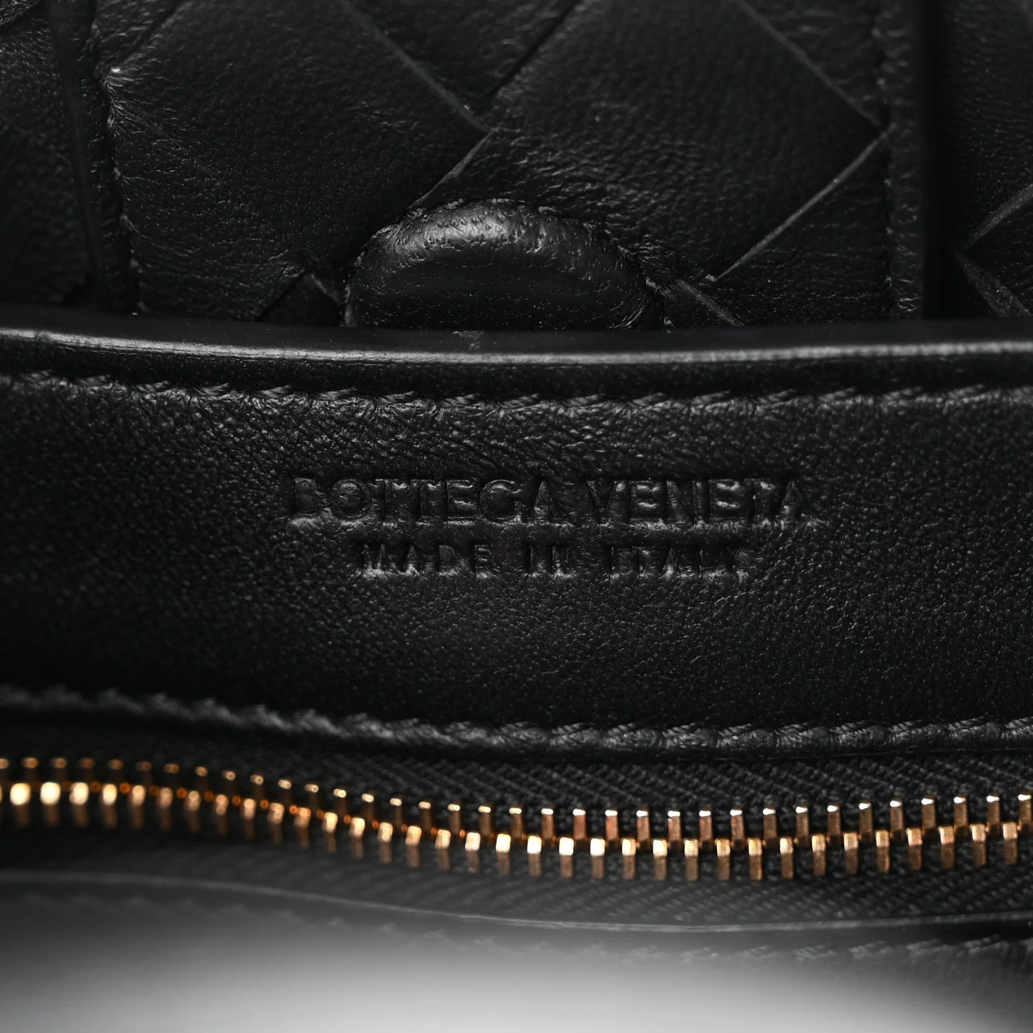 Bottega Veneta Nappa Intrecciato Small Andiamo Shoulder Bag Black - Image 6