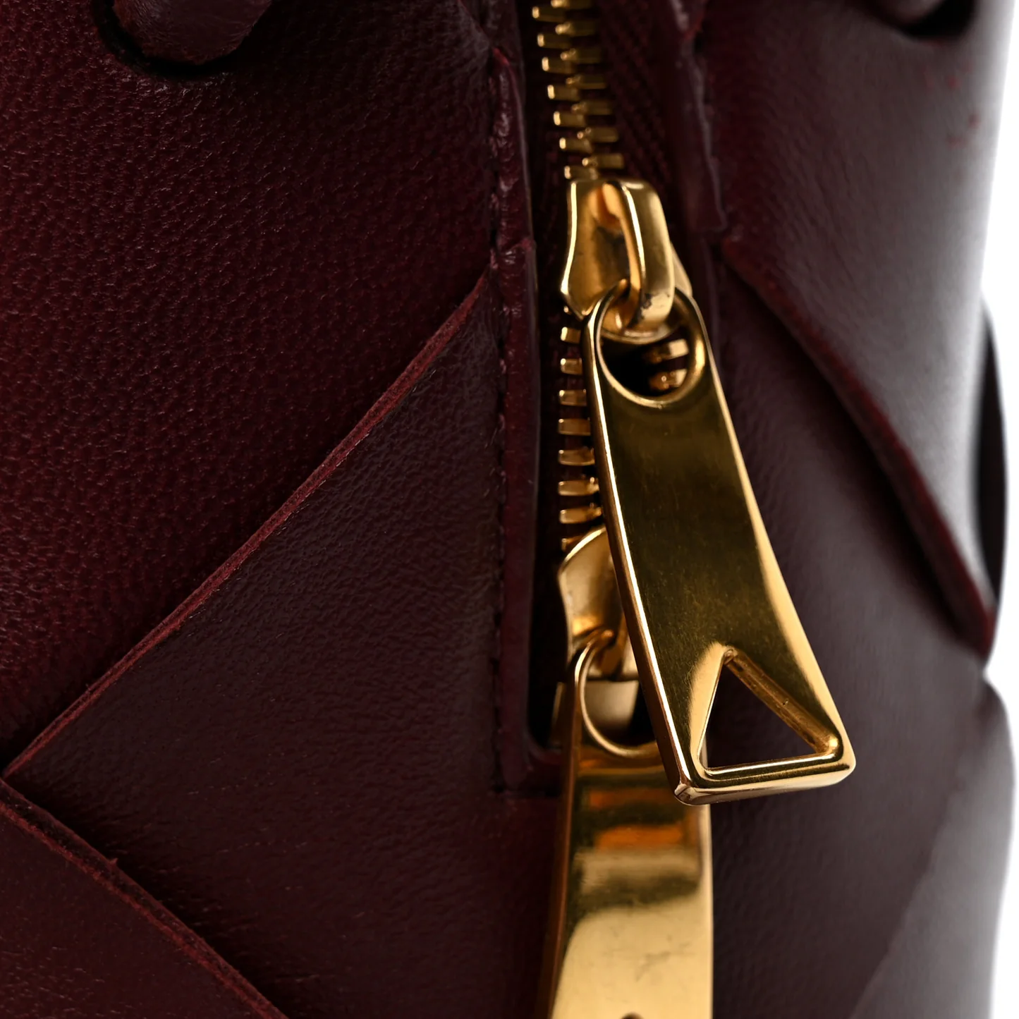 Bottega Veneta Lambskin Maxi Intrecciato Small Cassette Camera Bag Barolo - Image 11