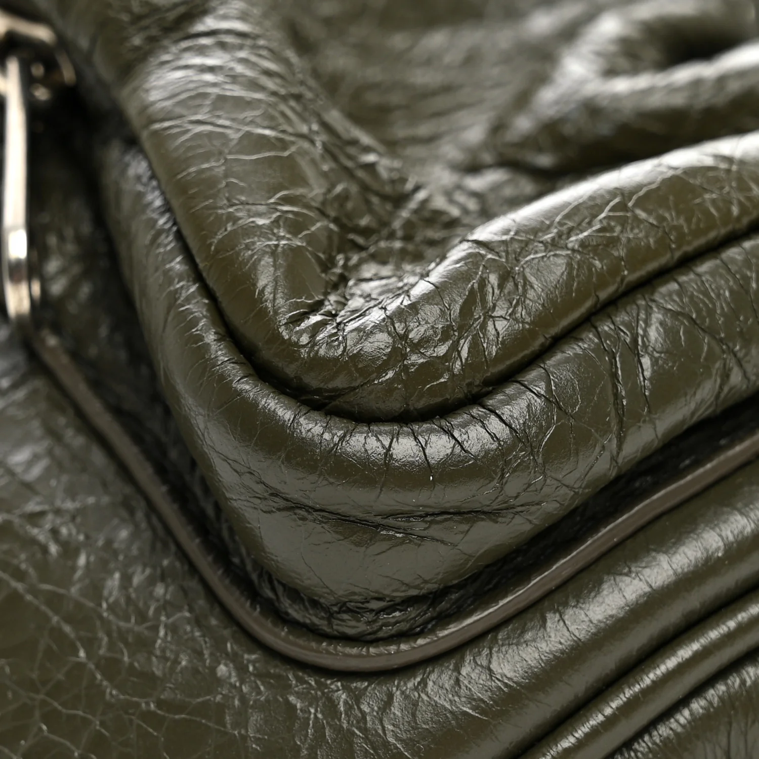 Balenciaga Agneau Arena Superbusy Belt Bag Khaki - Image 9