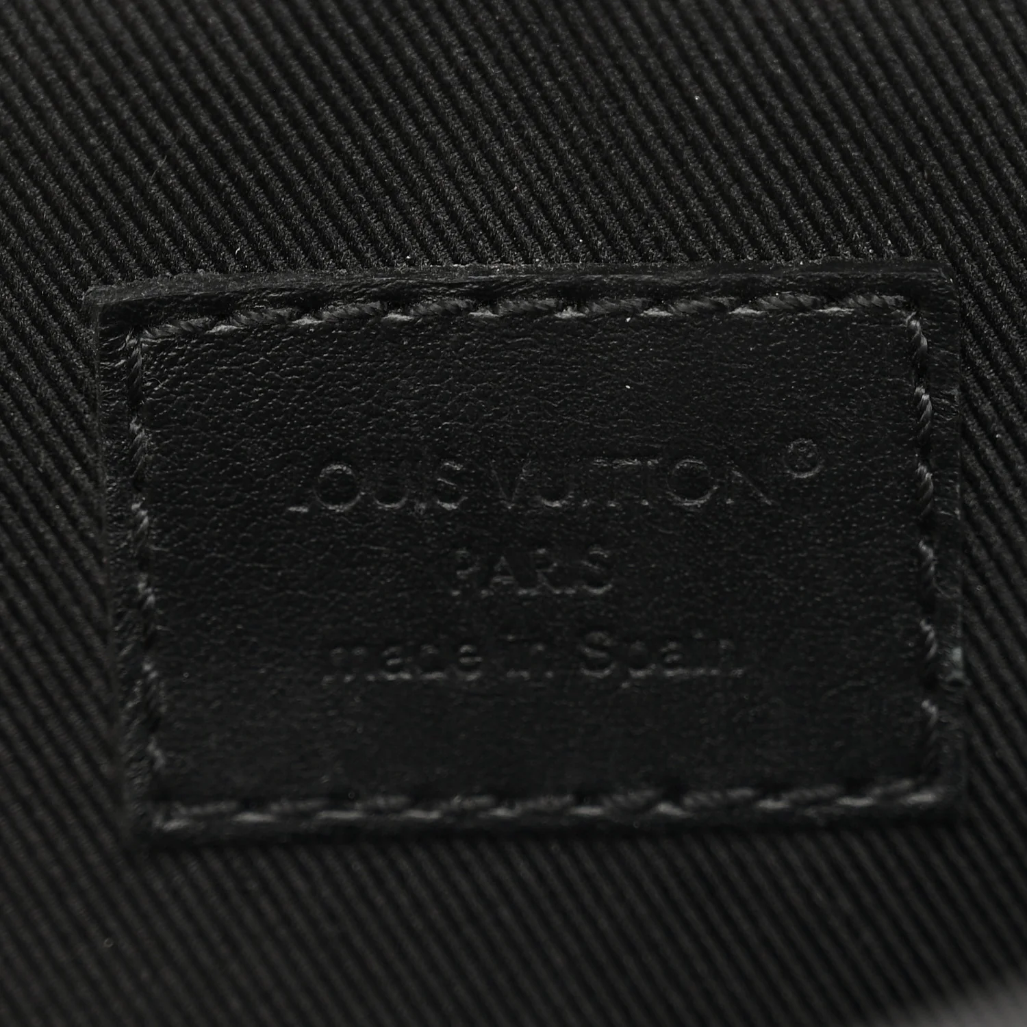 Louis Vuitton Monogram Eclipse Avenue Slingbag PM - Image 6