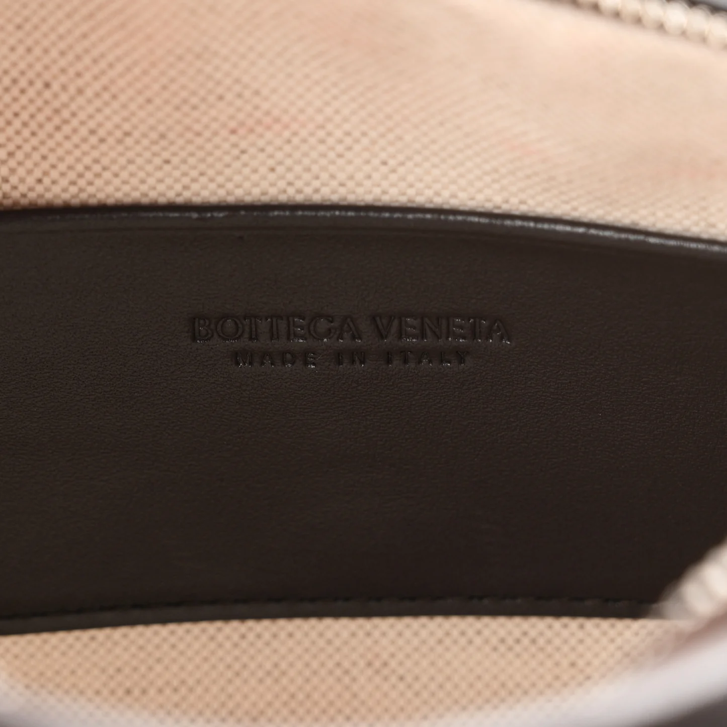 Bottega Veneta Calfskin Intrecciato Traveler Phone Pouch Fondant - Image 6