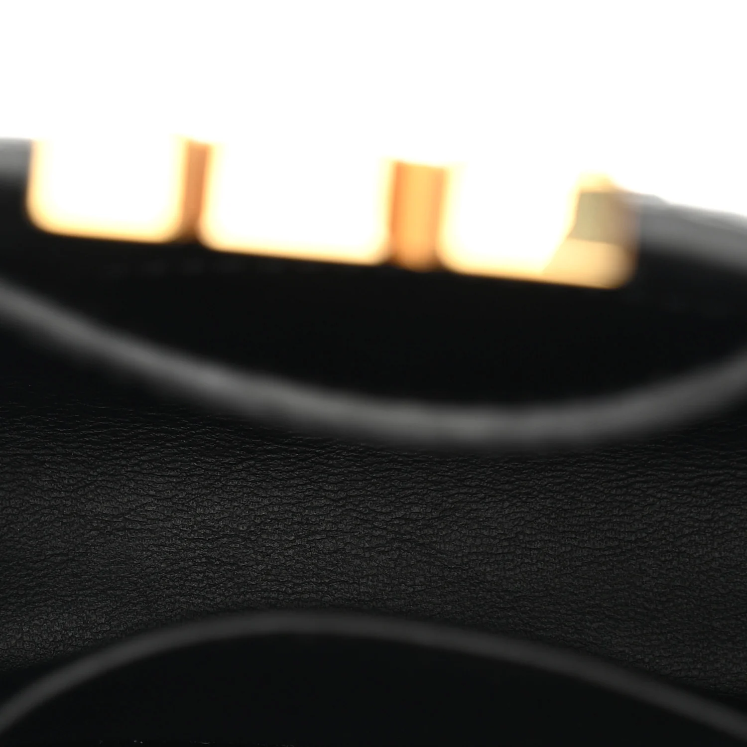 Louis Vuitton Taurillon Mini Capucines Black - Image 6