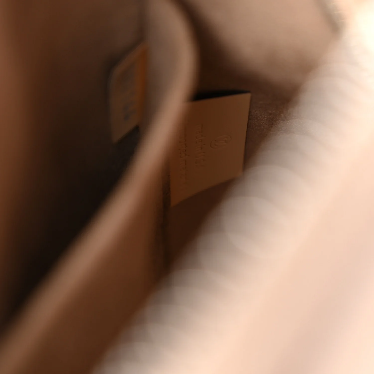 Louis Vuitton Epi Alma PM Galet - Image 7