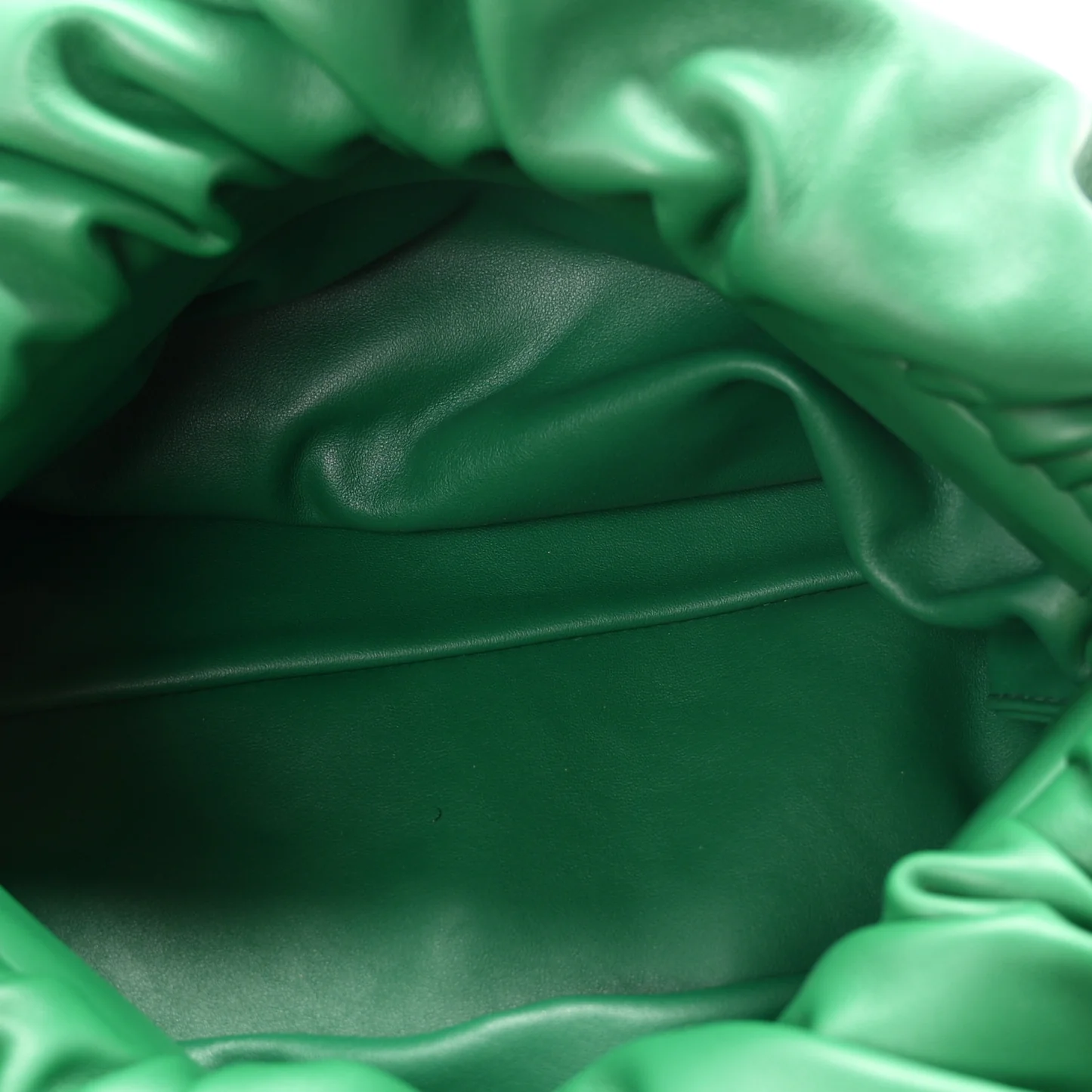 Bottega Veneta Calfskin The Pouch Chain Racing Green - Image 5