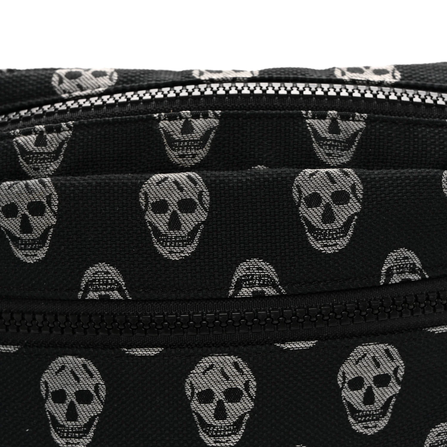 Alexander McQueen Jacquard Skull Belt Bag Black White - Image 7